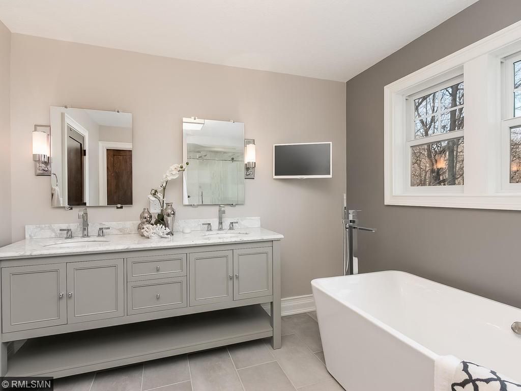 3550 Deephaven Ave, Wayzata, MN 55391 photo 11