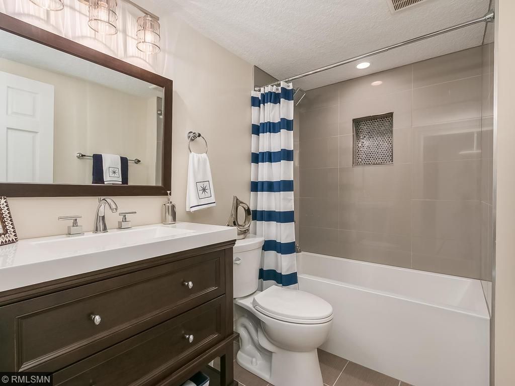 3550 Deephaven Ave, Wayzata, MN 55391 photo 21
