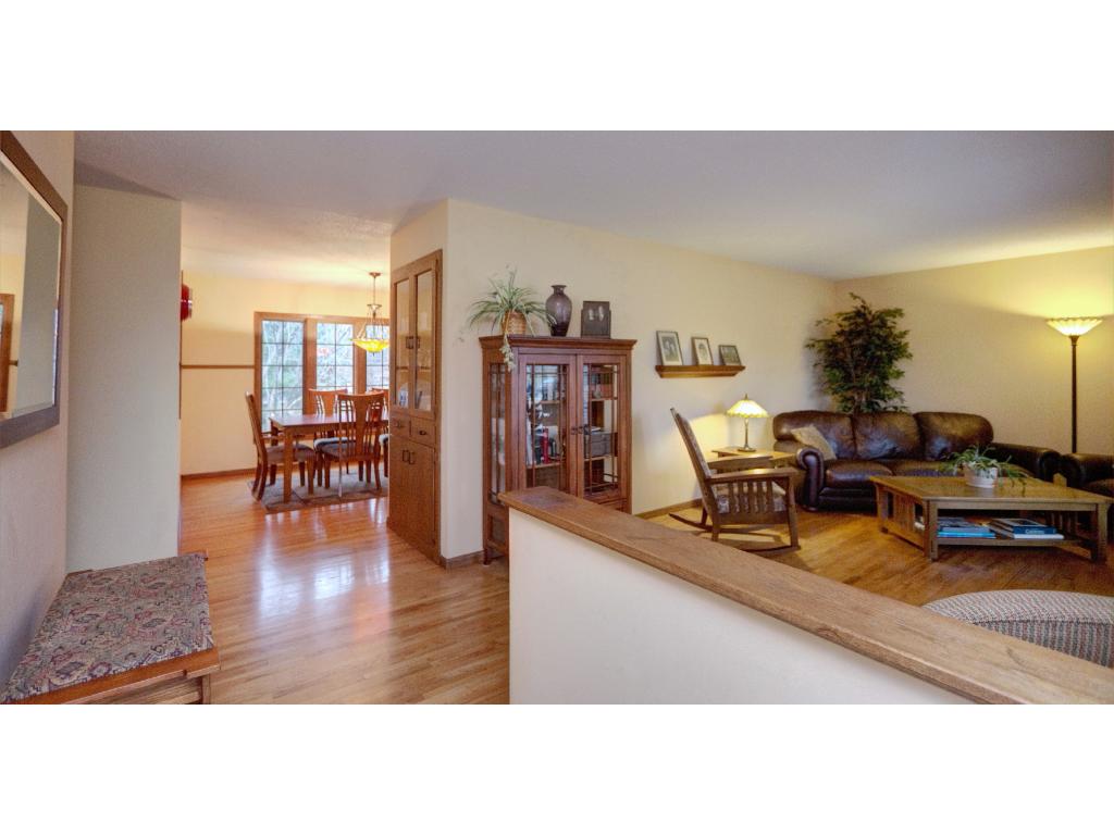 1779 Carnelian Ln, Eagan, MN 55122 photo 5
