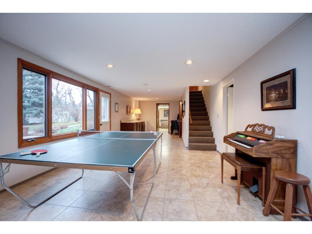 1779 Carnelian Ln, Eagan, MN 55122 photo 15