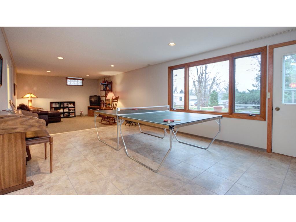 1779 Carnelian Ln, Eagan, MN 55122 photo 14