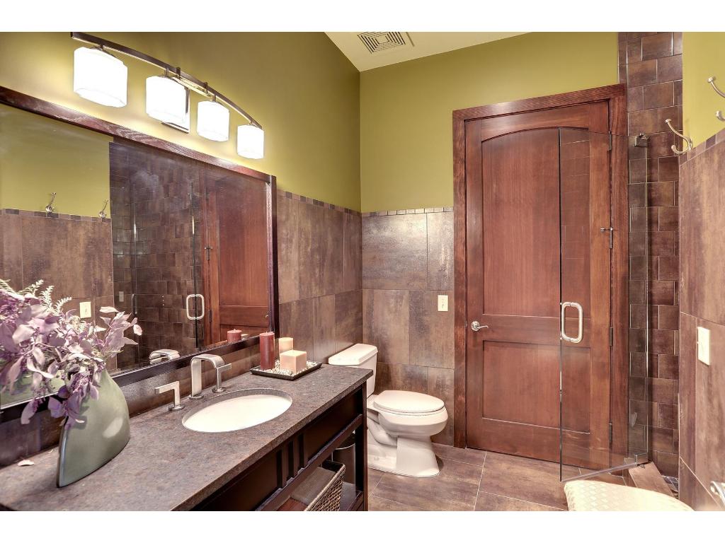 175 9th St E, Saint Paul, MN 55101 photo 18