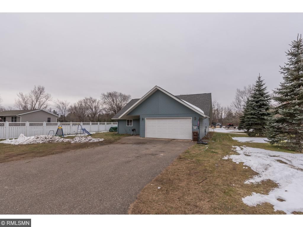 911 W Second St, Pillager, MN 56473 photo 5