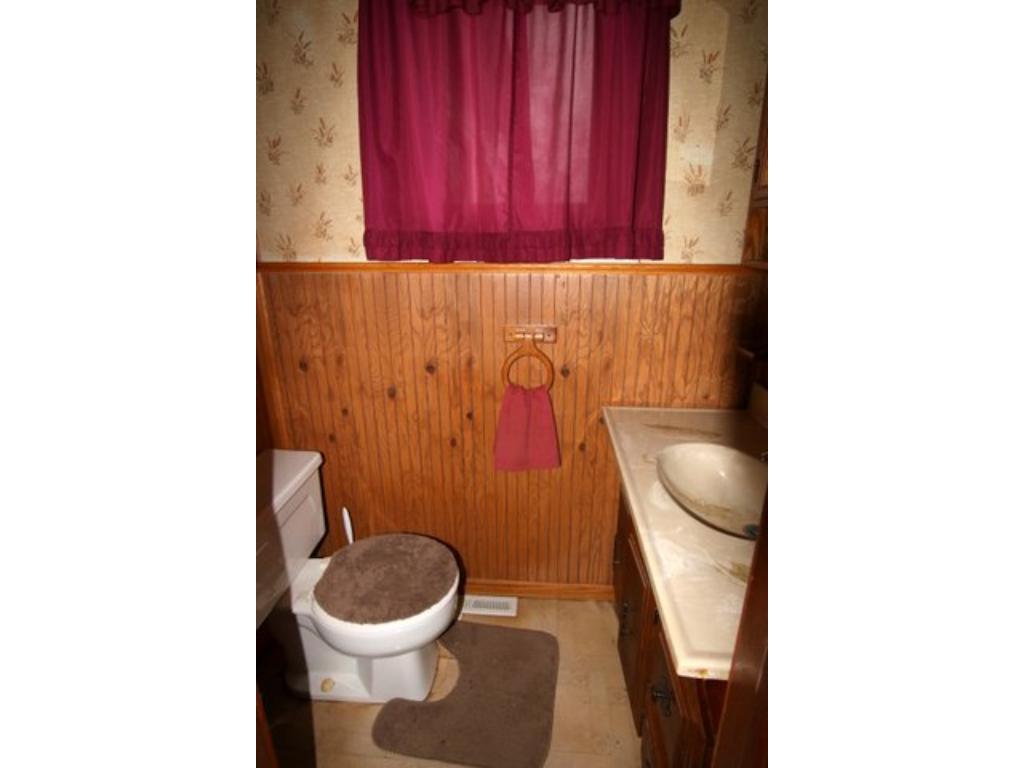 202 3rd St SW, Staples, MN 56479 photo 12