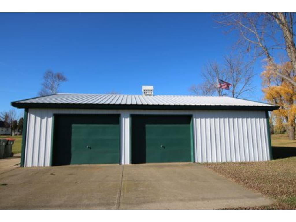 202 3rd St SW, Staples, MN 56479 photo 16