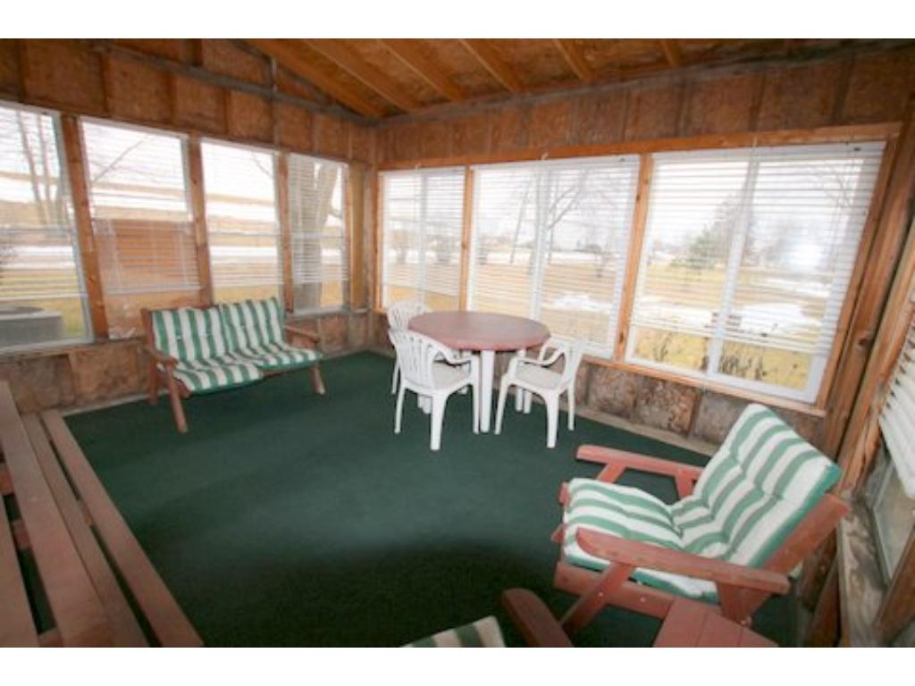 202 3rd St SW, Staples, MN 56479 photo 9
