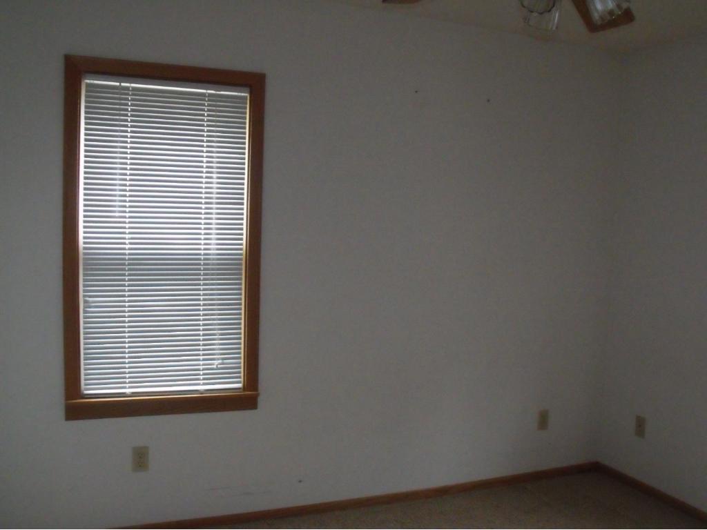 103 9th Ave SE, Waseca, MN 56093 photo 6