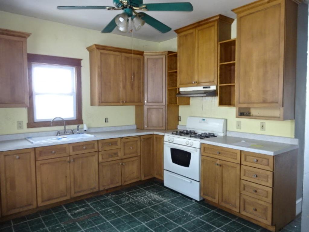 22 2nd St SE, Faribault, MN 55021 photo 3