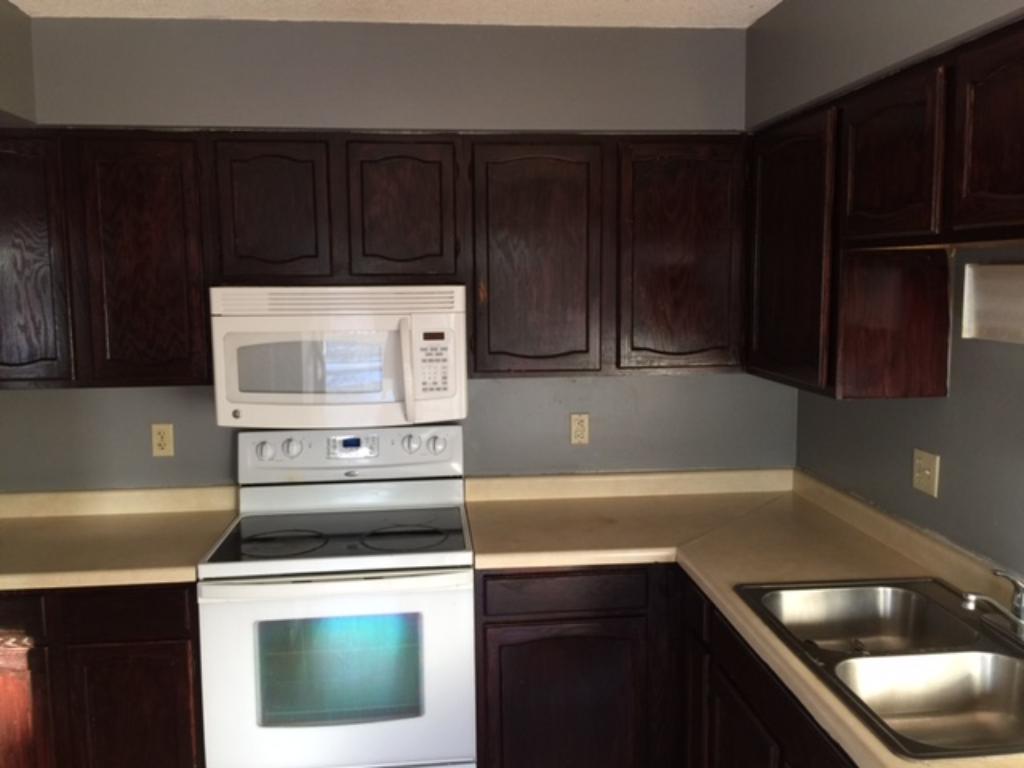 5227 Unity Ct, Crystal, MN 55429 photo 5