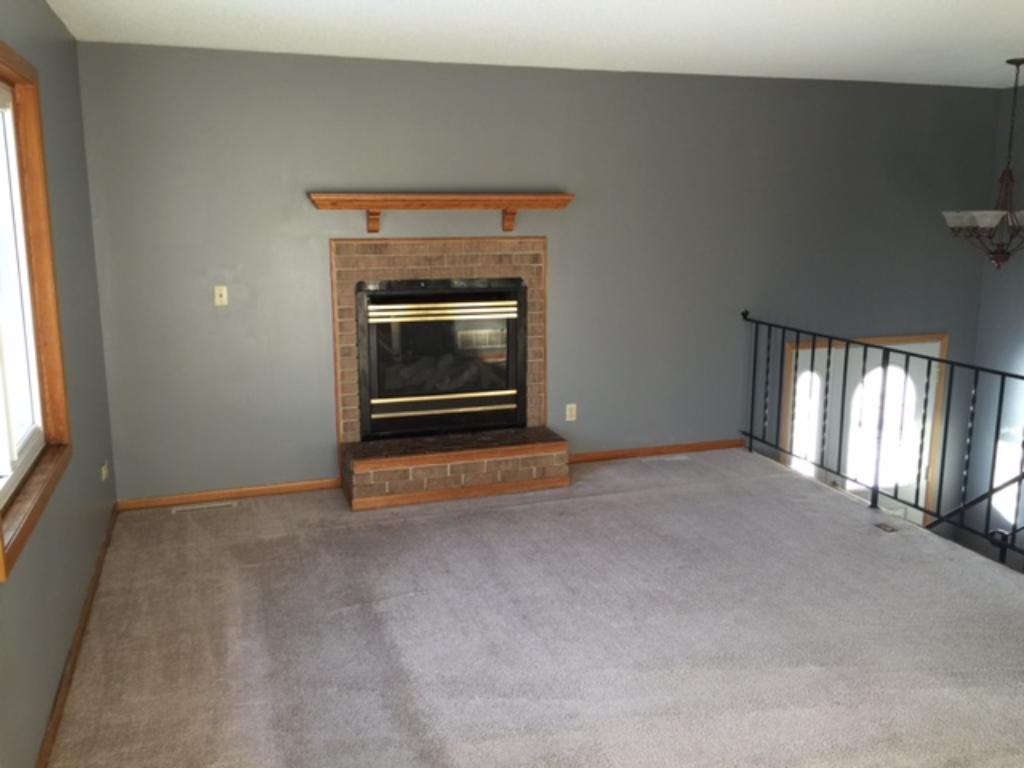 5227 Unity Ct, Crystal, MN 55429 photo 2