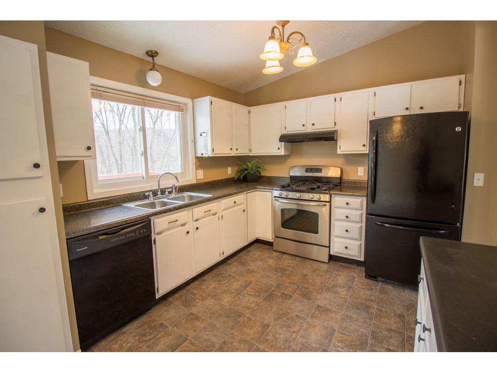 4772 Galaxie Ave, Eagan, MN 55122 photo 2