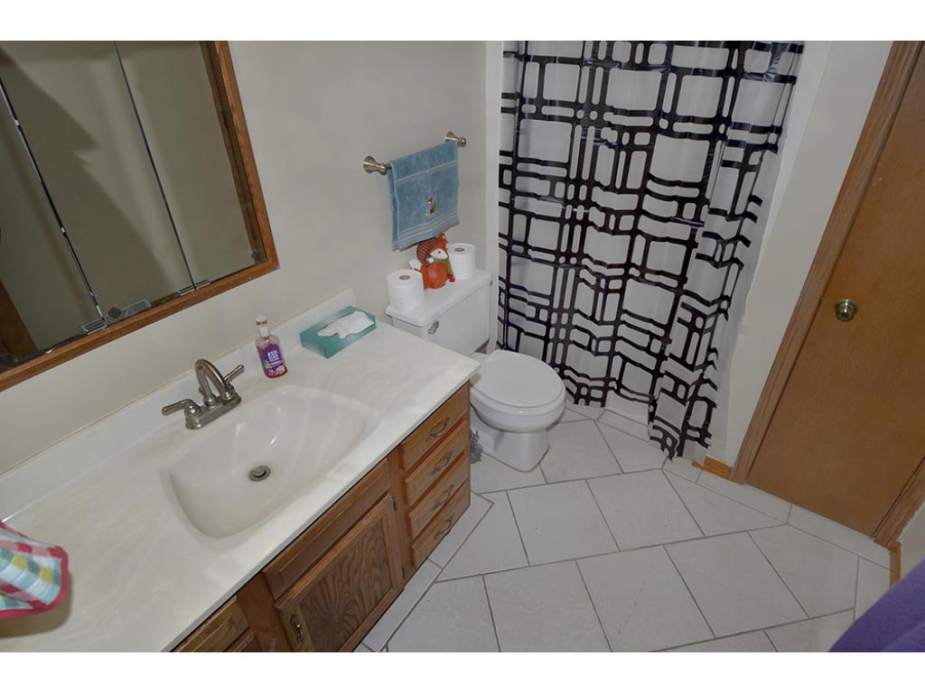 1025 Division St E, Faribault, MN 55021 photo 16