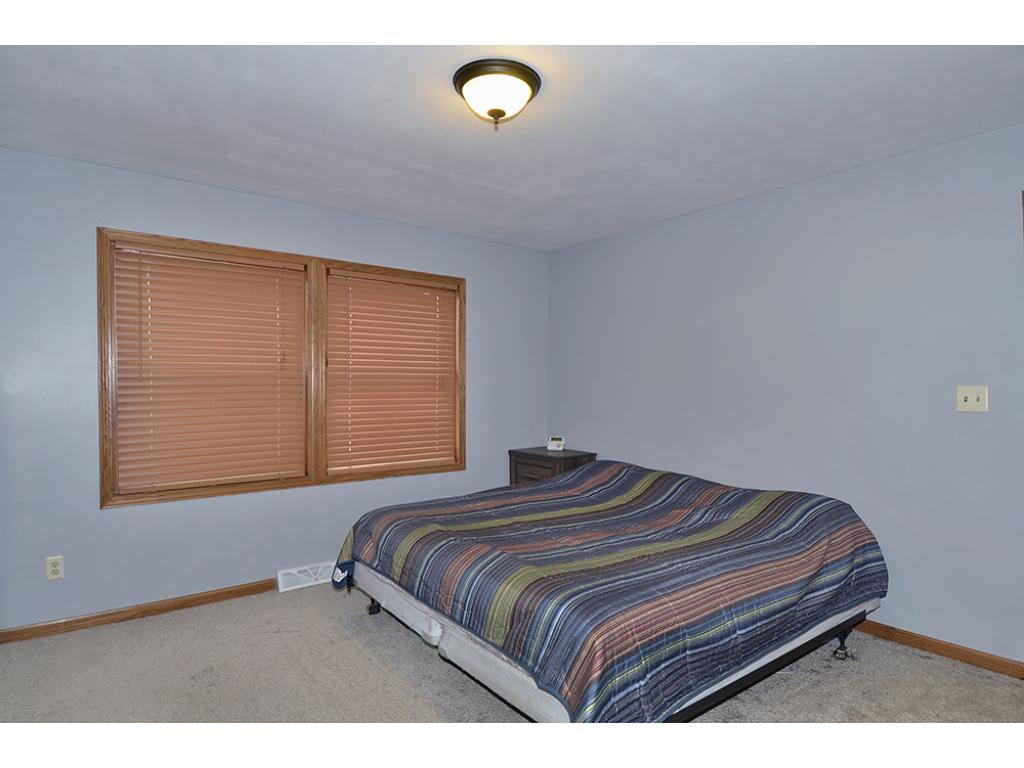 1025 Division St E, Faribault, MN 55021 photo 12