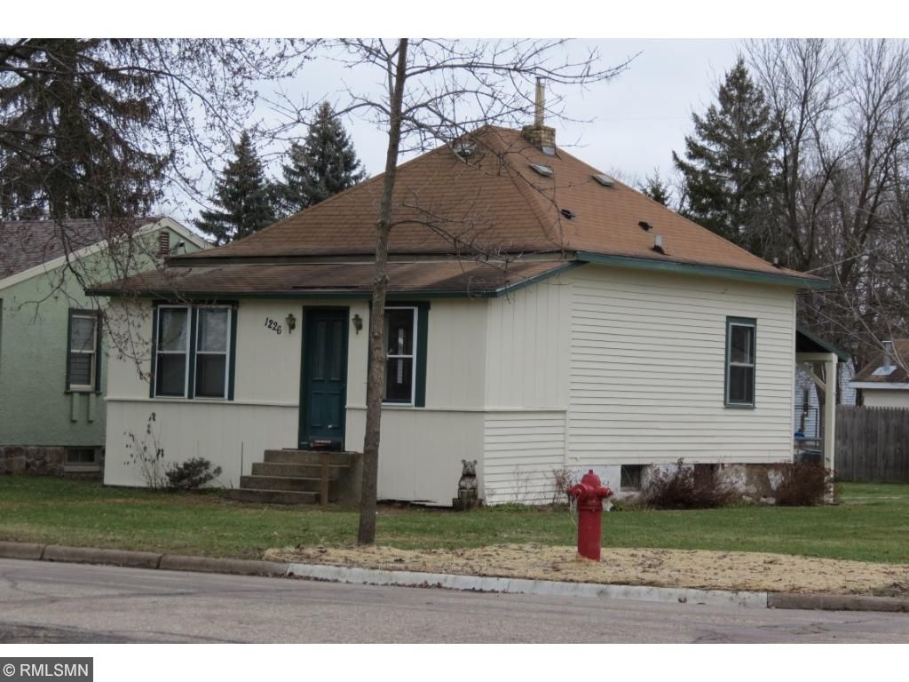 1226 8th Ave SE, Saint Cloud, MN 56304 photo 1