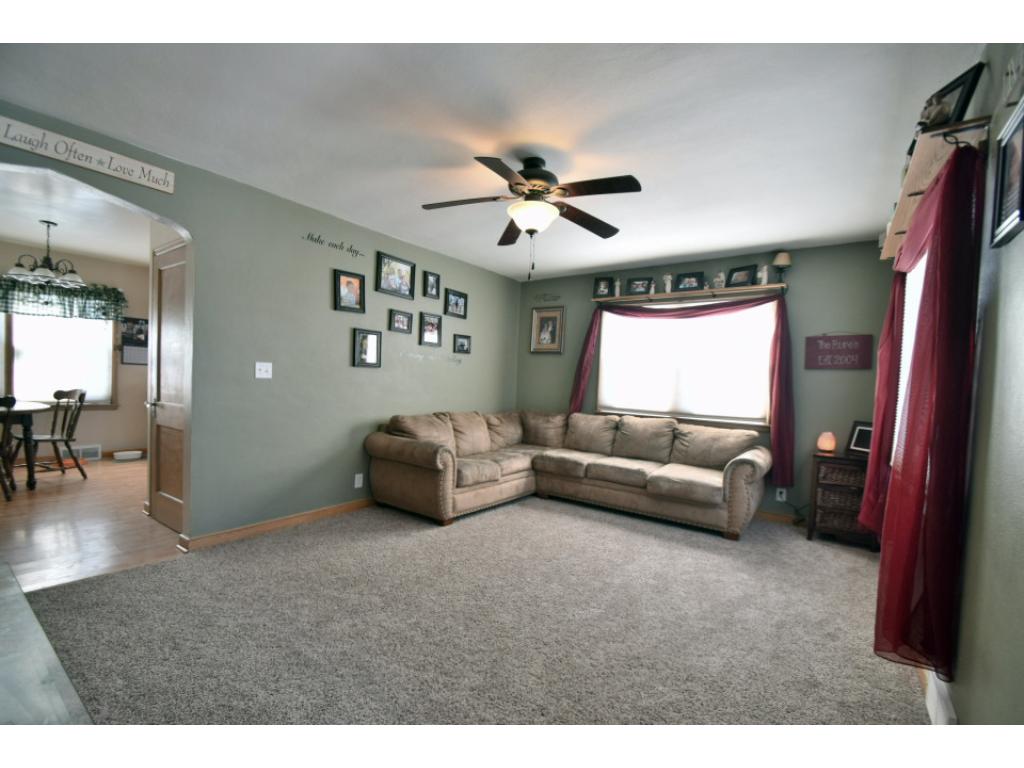 511 2nd St SE, Waseca, MN 56093 photo 6