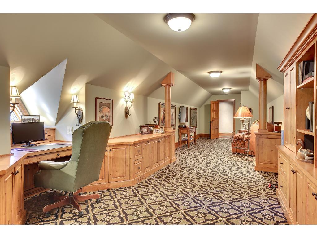 4776 Manitou Rd, Excelsior, MN 55331 photo 13