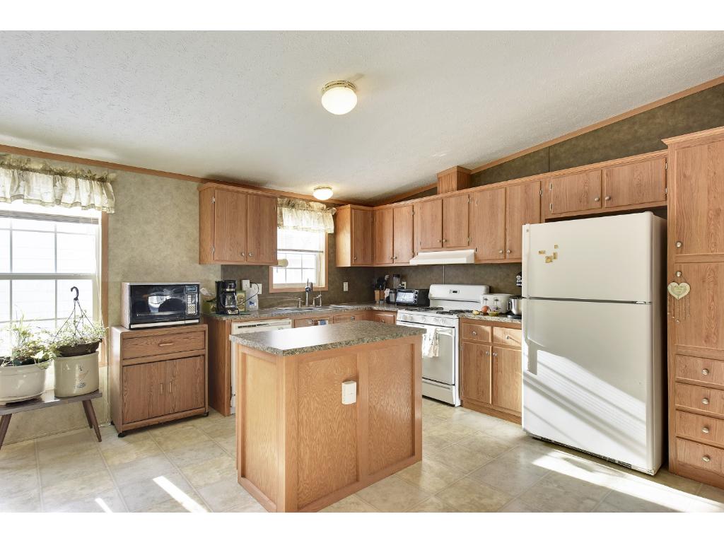 2180 Fairview Ln, Mound, MN 55364 photo 13