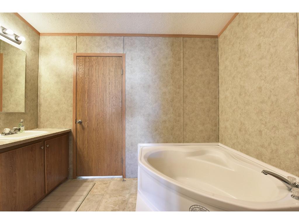 2180 Fairview Ln, Mound, MN 55364 photo 20
