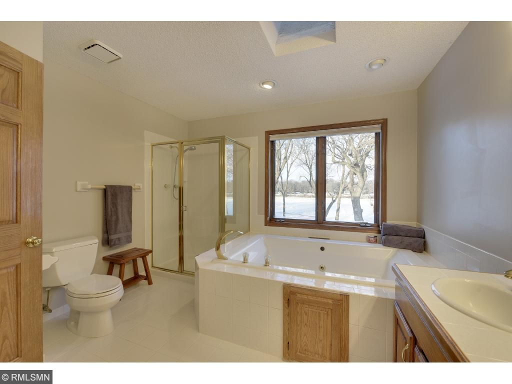 7424 River Shore Ln, Champlin, MN 55316 photo 10