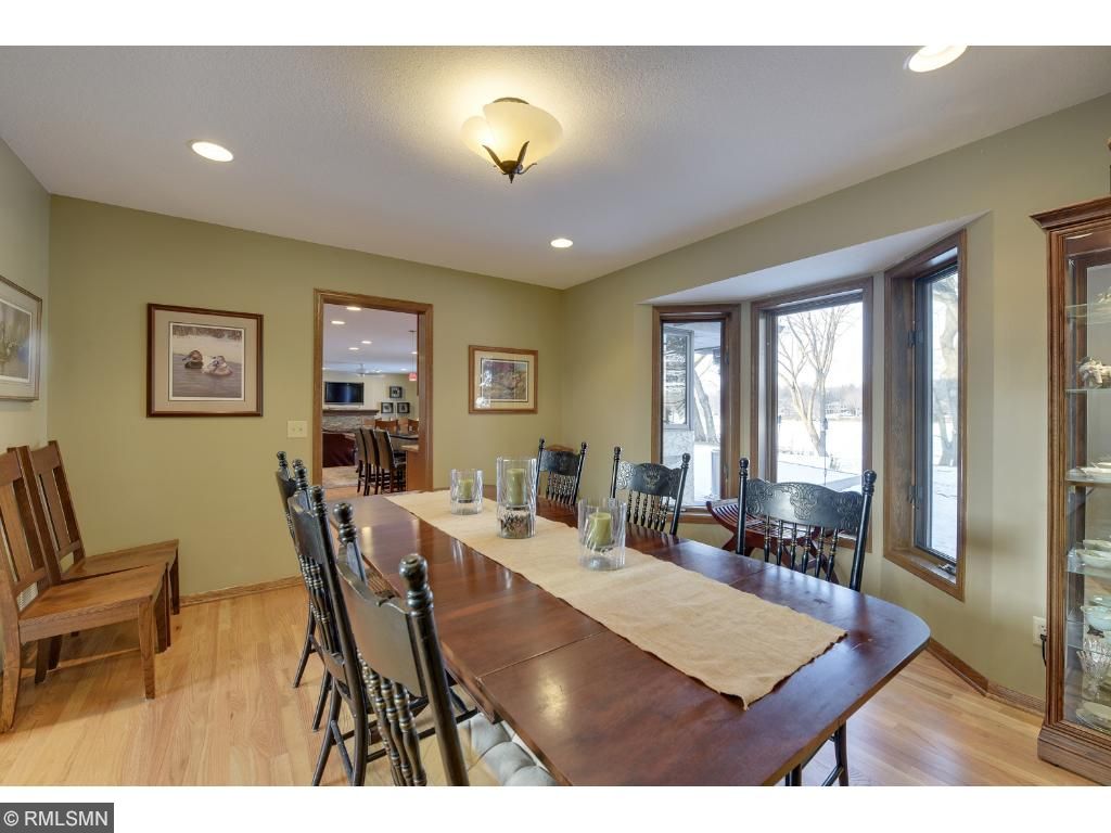 7424 River Shore Ln, Champlin, MN 55316 photo 3