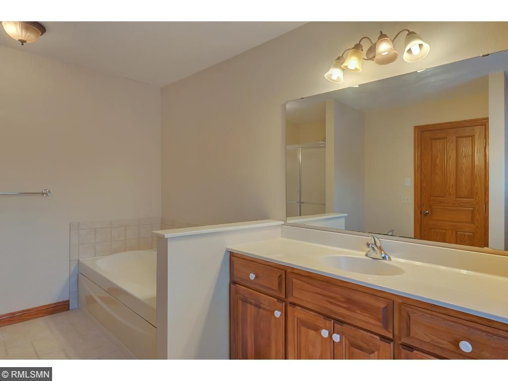 2725 Edward Dr, Saint Cloud, MN 56301 photo 20