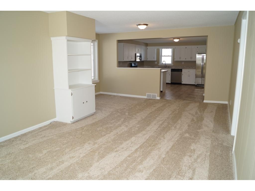 109 E Spruce Ave, Frazee, MN 56544 photo 3