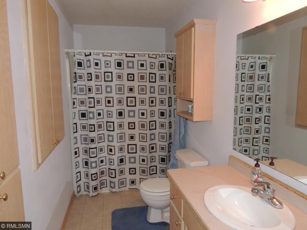 41 N 30th Ave, Saint Cloud, MN 56303 photo 9