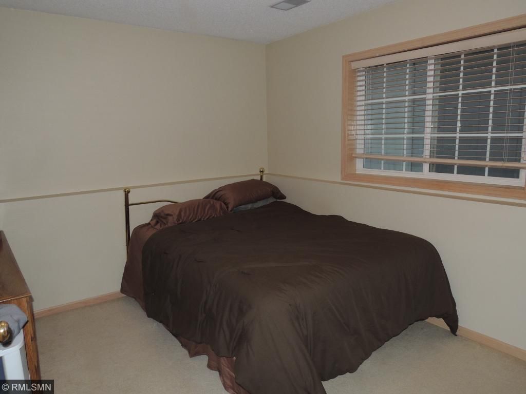 41 N 30th Ave, Saint Cloud, MN 56303 photo 11