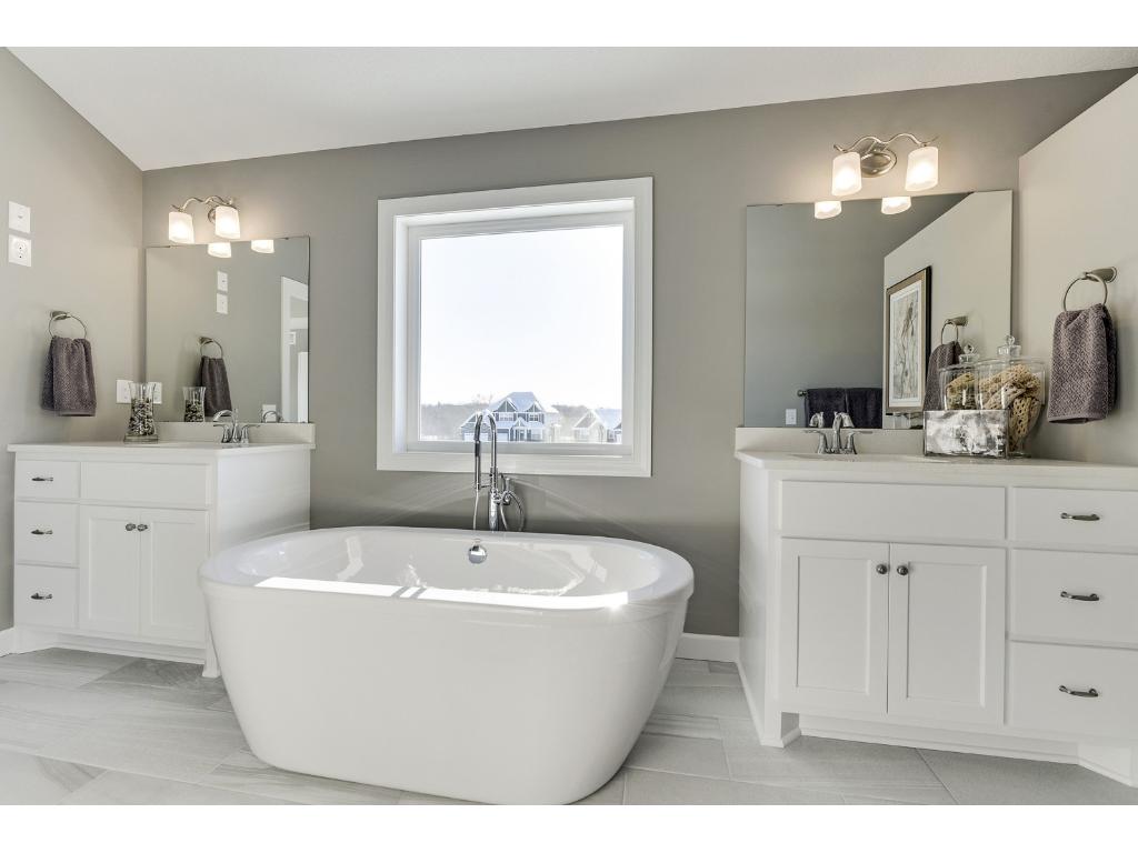 10909 Glenview Pl, Champlin, MN 55316 photo 9