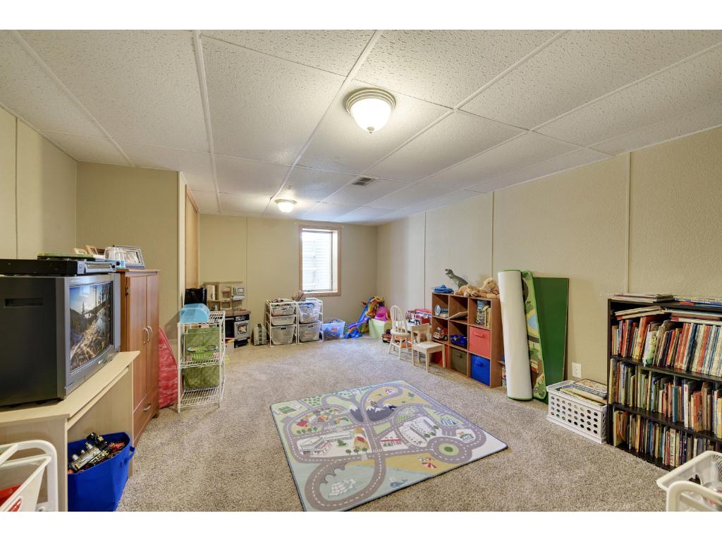 8024 115 12 Ave N, Champlin, MN 55316 photo 13