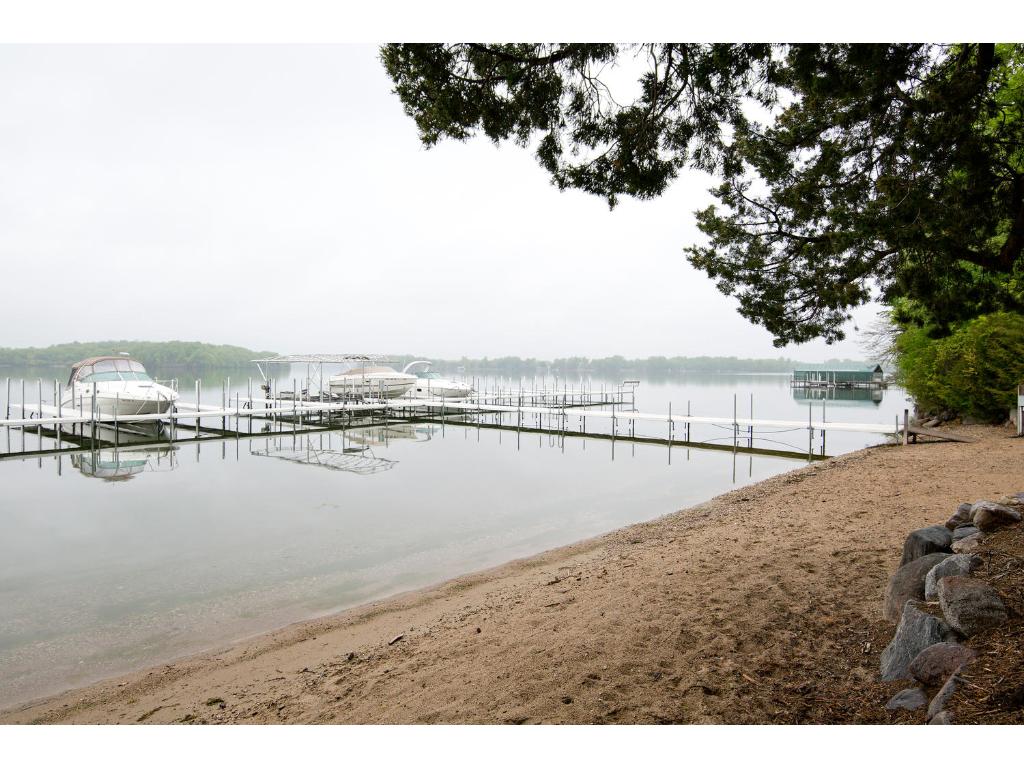 28090 Boulder Bridge Dr, Excelsior, MN 55331 photo 24