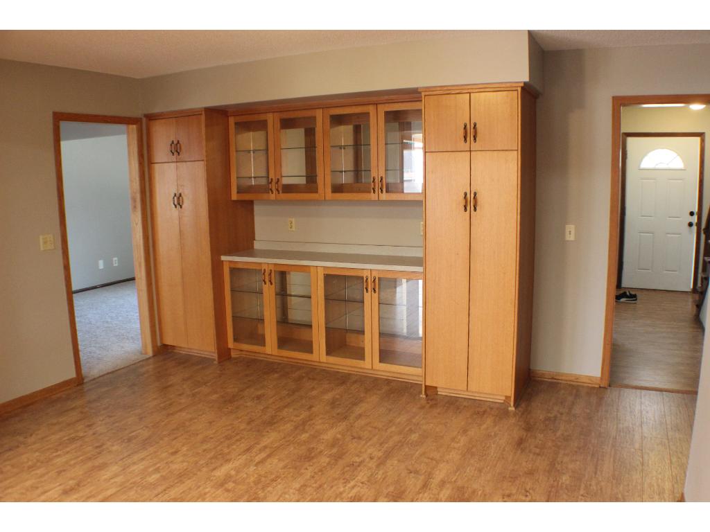 4233 Sequoia Dr, Eagan, MN 55122 photo 10