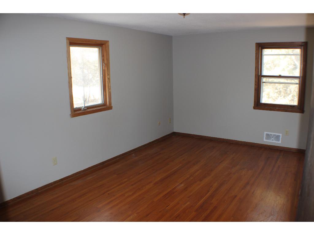 4233 Sequoia Dr, Eagan, MN 55122 photo 13