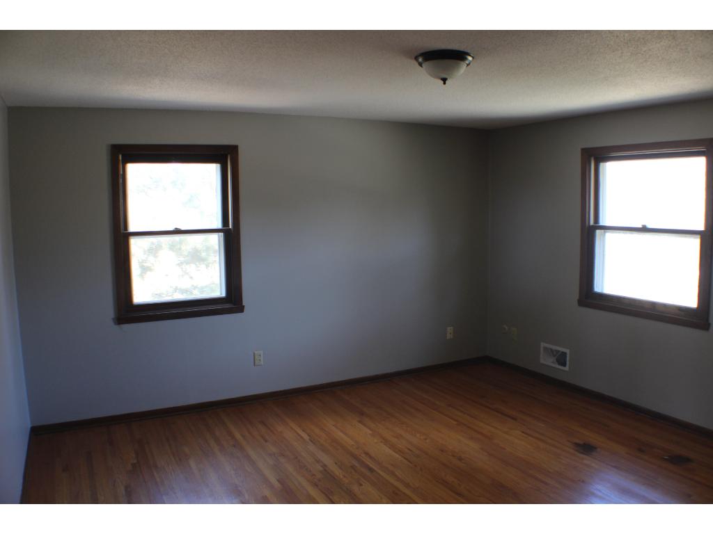 4233 Sequoia Dr, Eagan, MN 55122 photo 15