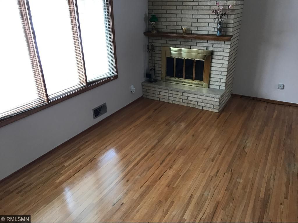 2022 Jade Ln, Eagan, MN 55122 photo 3