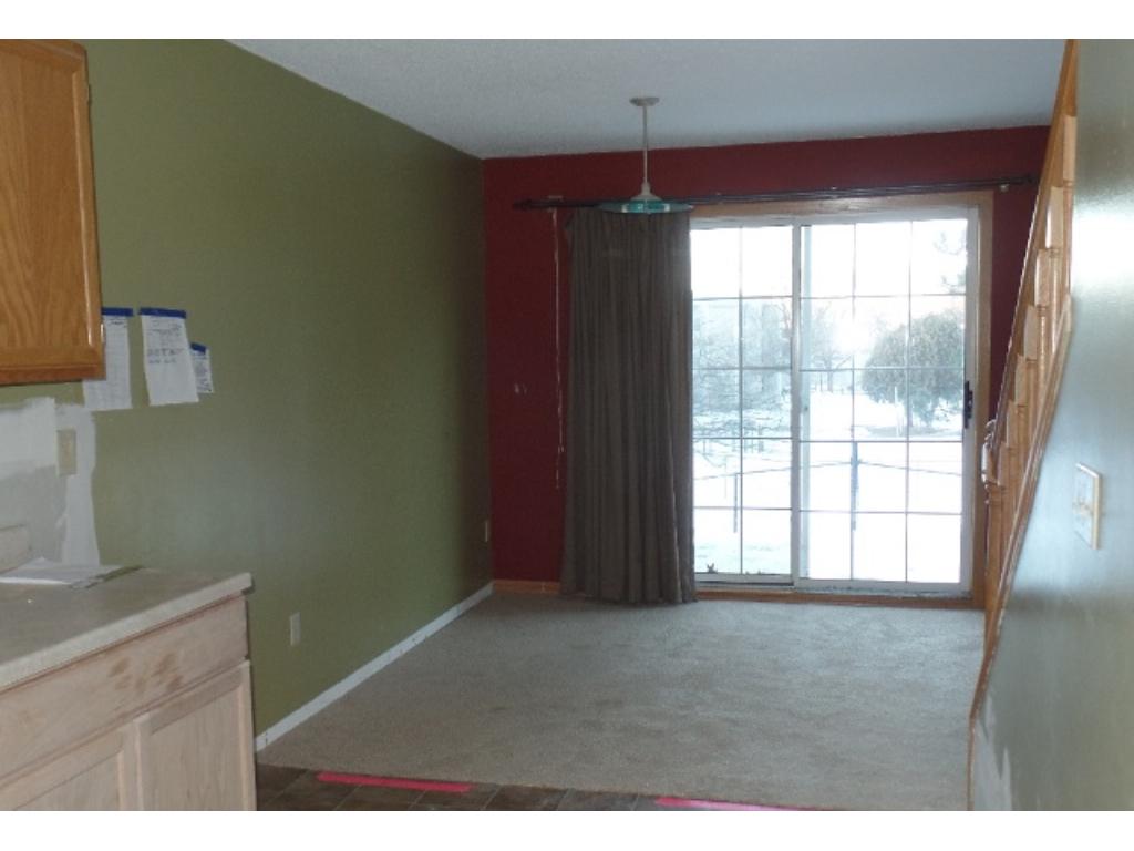 4076 Beaver Dam Rd, Eagan, MN 55122 photo 3