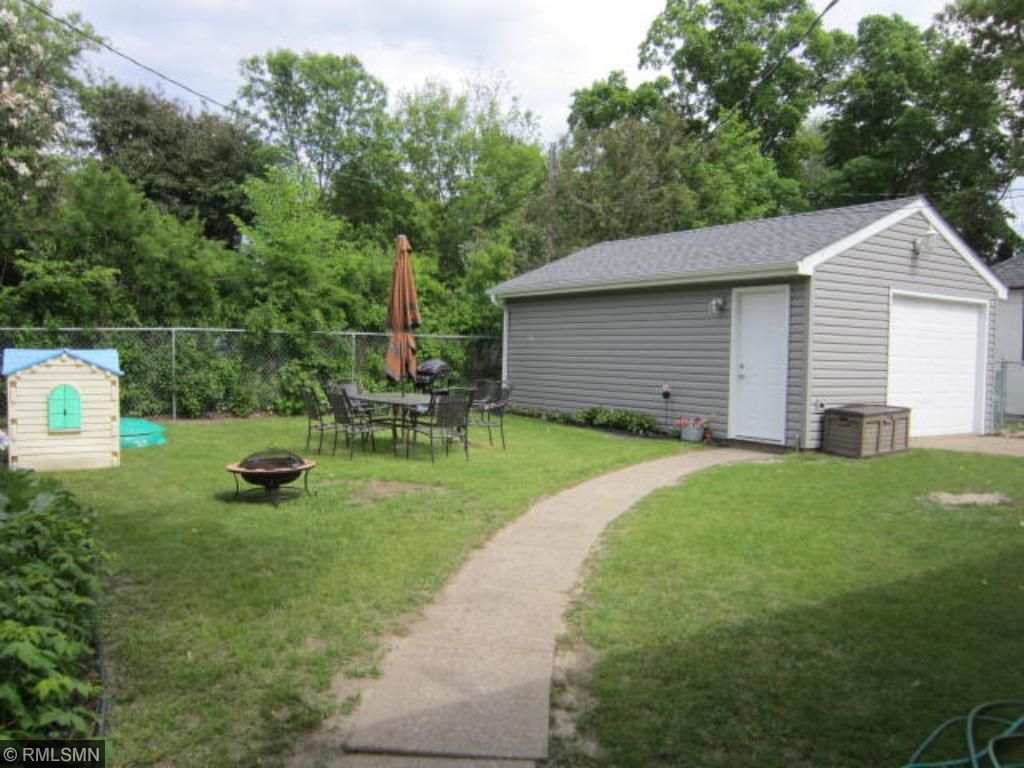 907 S 8th St, Brainerd, MN 56401 photo 2