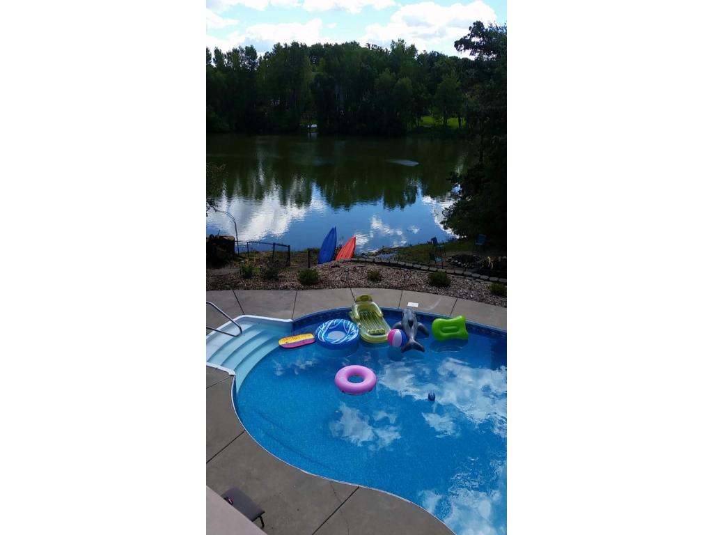 4853 Four Seasons Dr, Eagan, MN 55122 photo 22