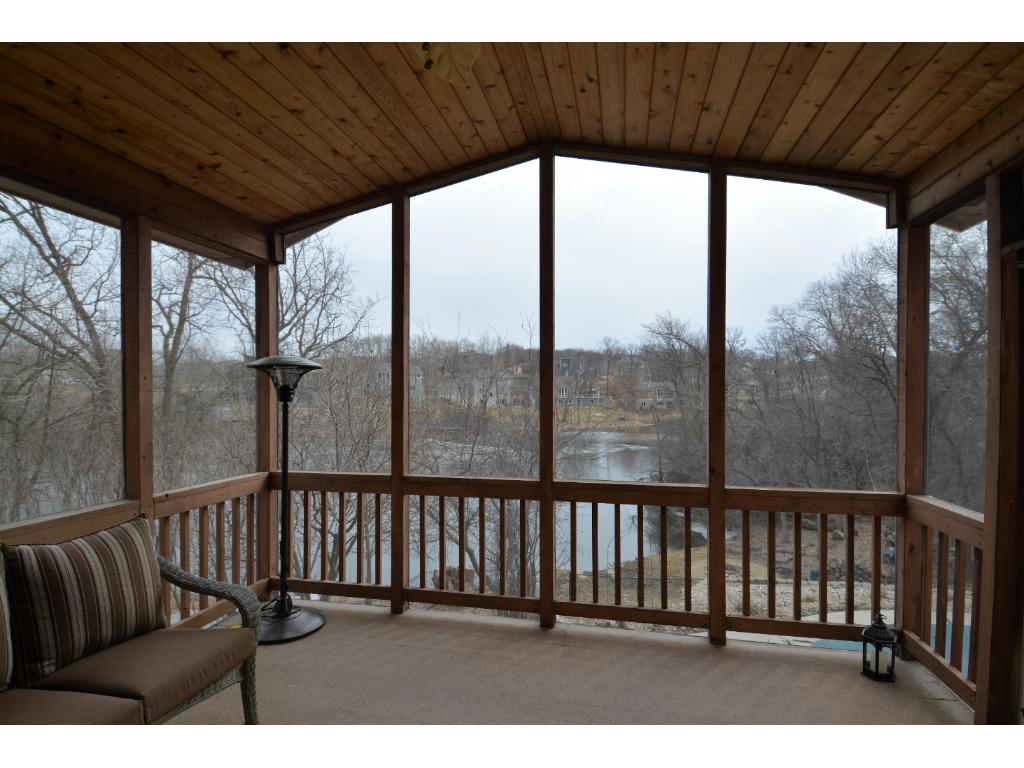 4853 Four Seasons Dr, Eagan, MN 55122 photo 8