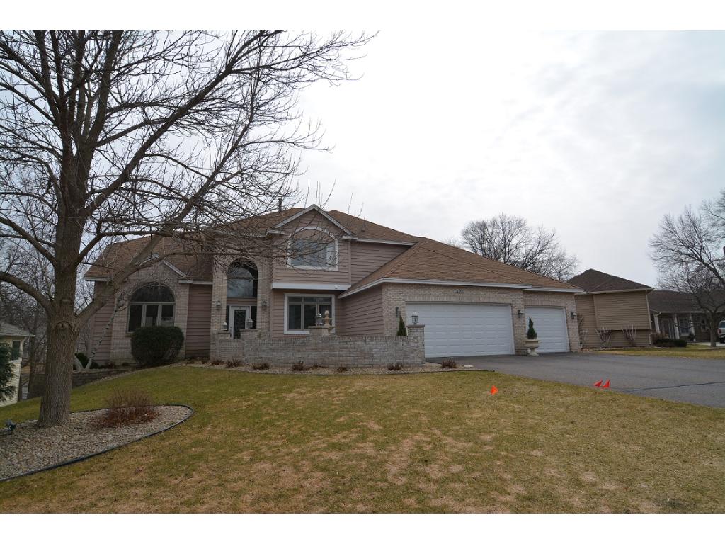 4853 Four Seasons Dr, Eagan, MN 55122 photo 1