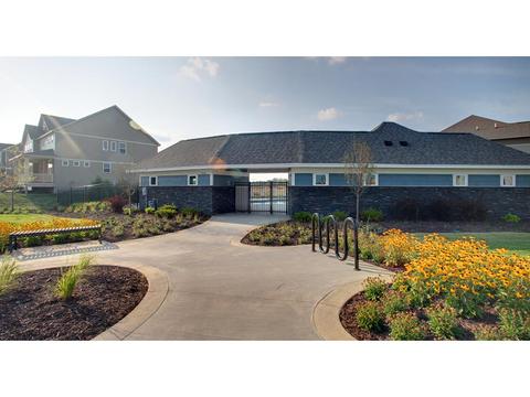 15137 Ely Path, Apple Valley, MN 55124 photo 1