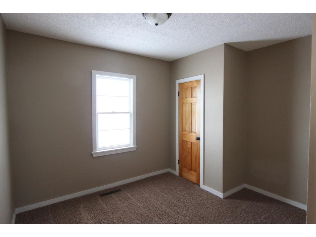 502 SW 4th St, Brainerd, MN 56401 photo 8