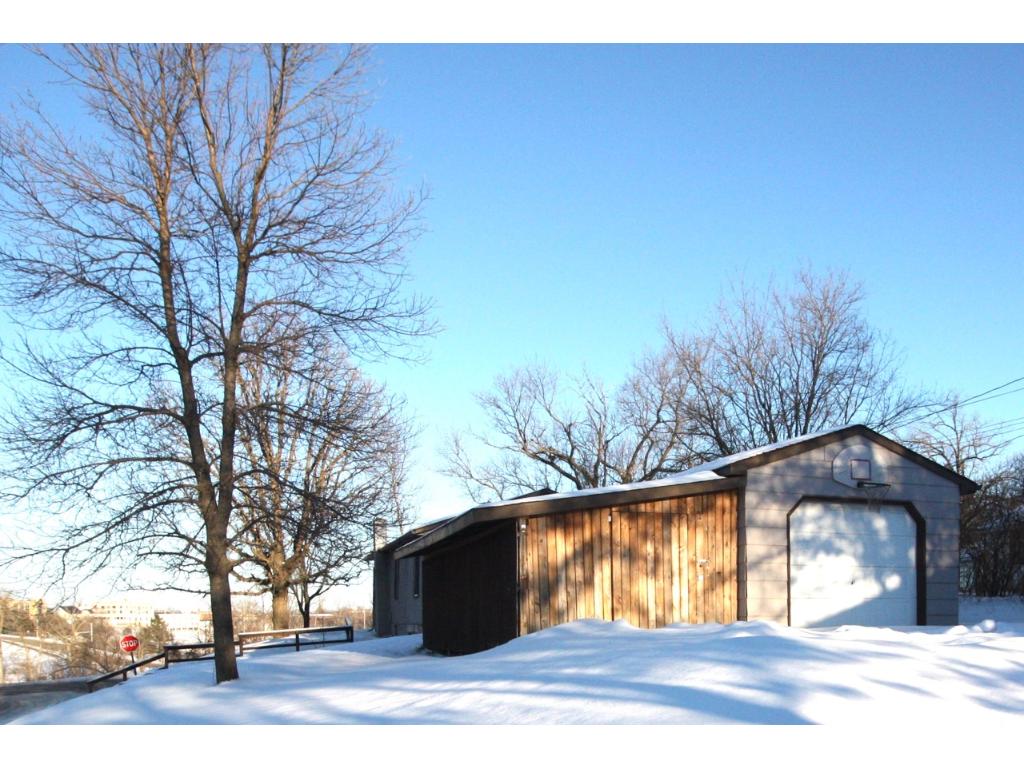 502 SW 4th St, Brainerd, MN 56401 photo 2