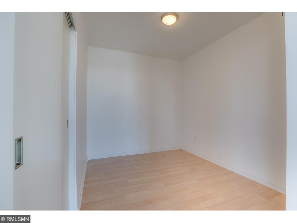 8151 33rd Ave S #802, Bloomington, MN 55425 photo 16