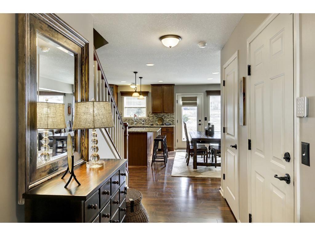 3979 Cedar Grove Ln, Eagan, MN 55122 photo 4