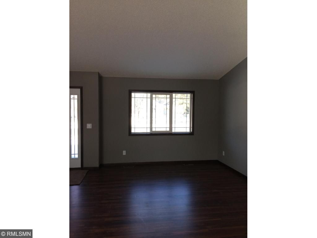 2704 Margaret Ave E, Maplewood, MN 55117 photo 7