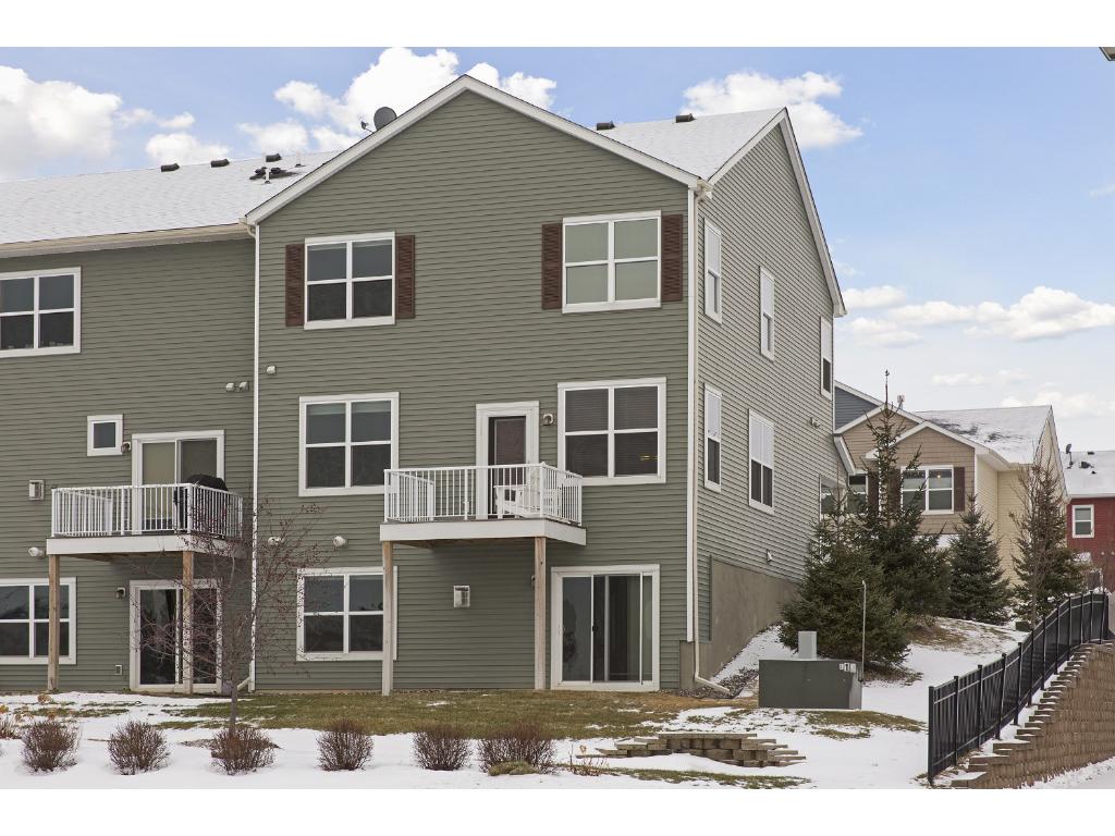 9509 Roosevelt Dr, Chanhassen, MN 55317 photo 3