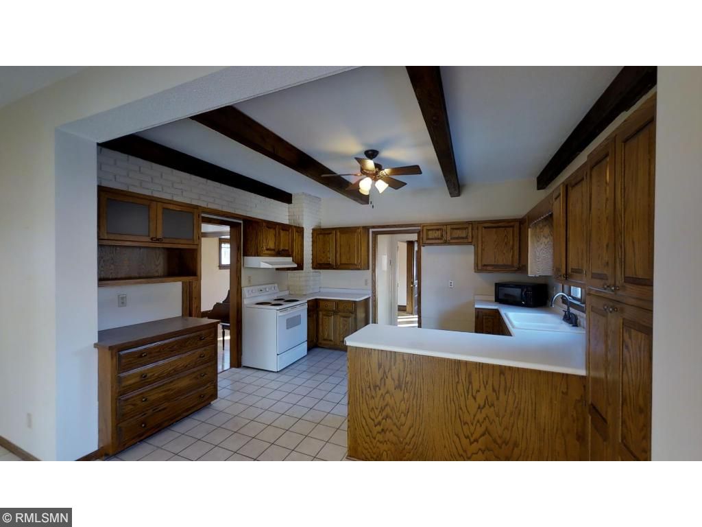 609 3rd St SE, Willmar, MN 56201 photo 9