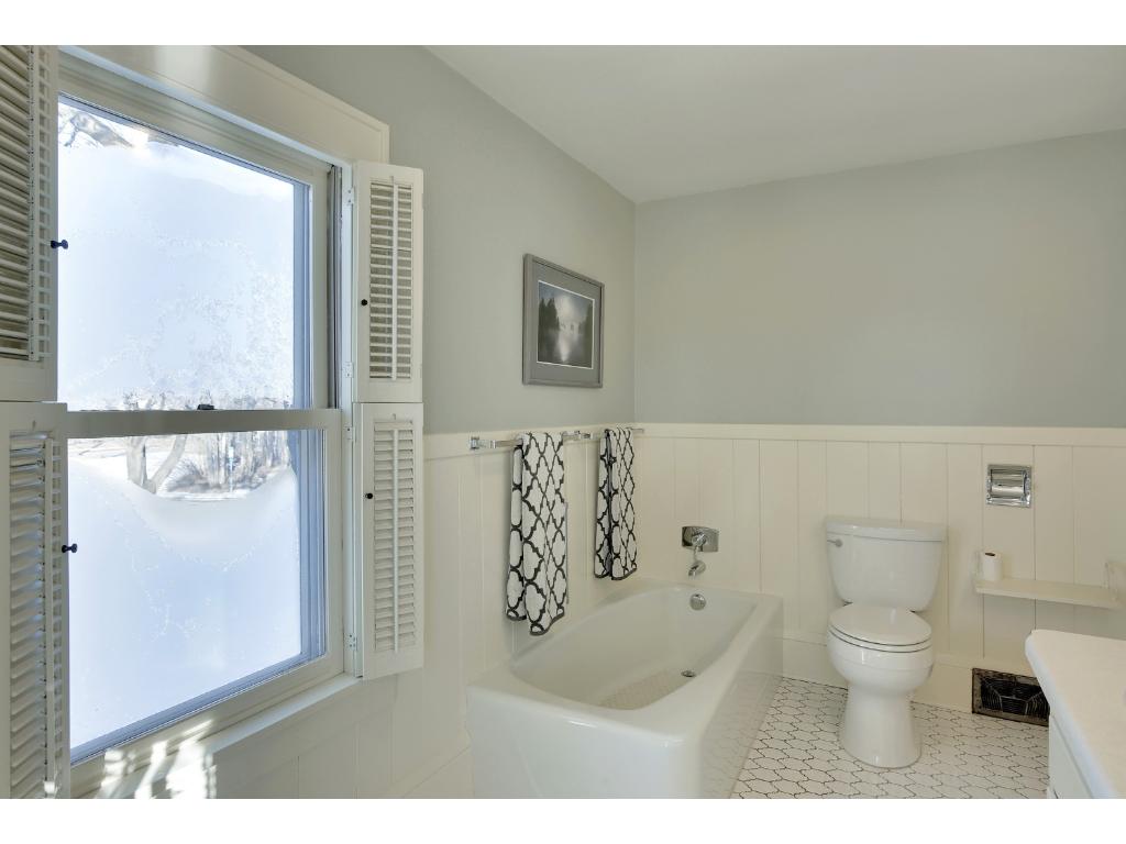 717 Riverside Dr SE, Saint Cloud, MN 56304 photo 17