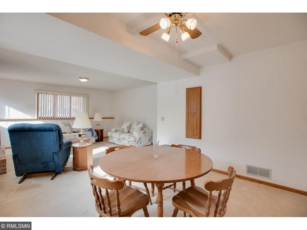 8925 Vincent Pl, Bloomington, MN 55431 photo 11